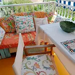 アパート Apartment,two Terraces,parking & Wifi