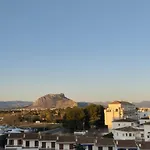 Apartment,two Terraces,parking & Wifi アパート
